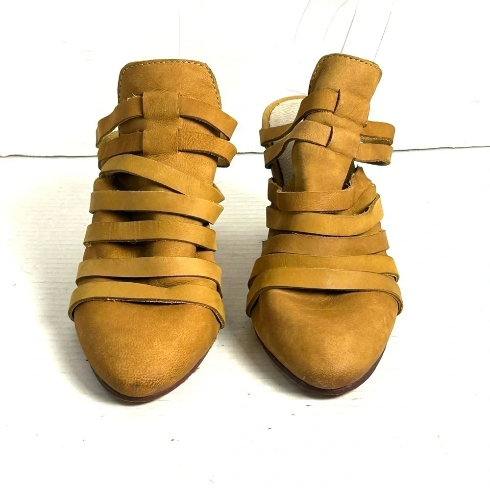 Free People Byron Suede Mules Strappy Heeled Shoes Slide On Size 37 US 7